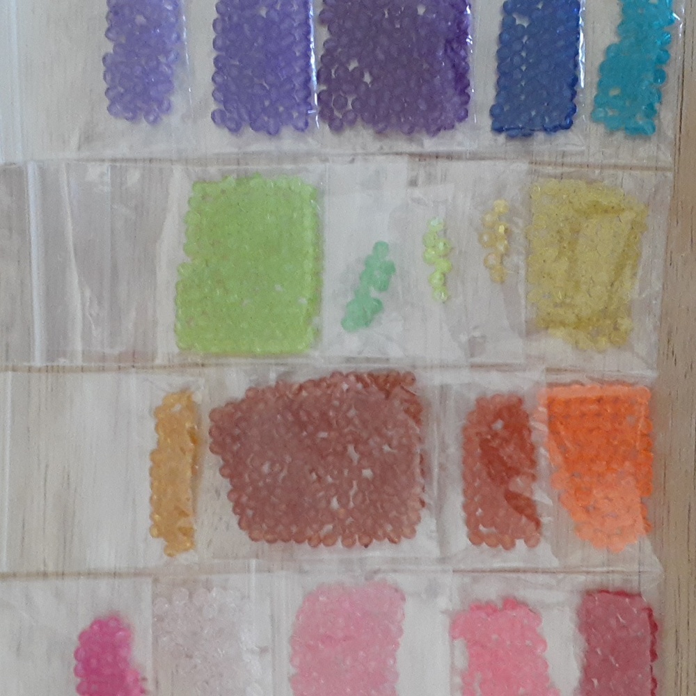 Colorful Bead Bundle R102 - Picture 2 of 6